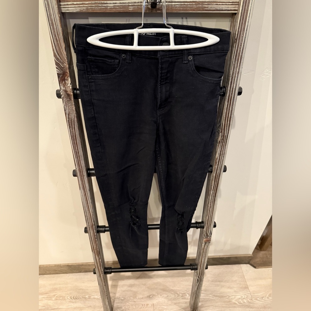 Express women’s jeans, black distressed size 2S